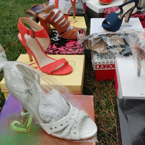 UNUSED SHOE BUNDLE! NEED TO GO ASAP - Picture 8 of 8
